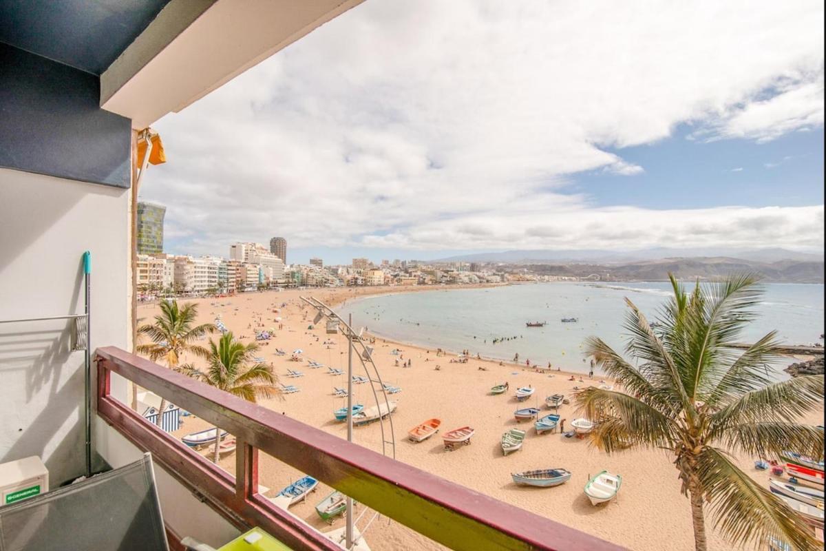 En Primera Linea De La Playa De Las Canteras Vista Al Mar Las Palmas Exterior photo